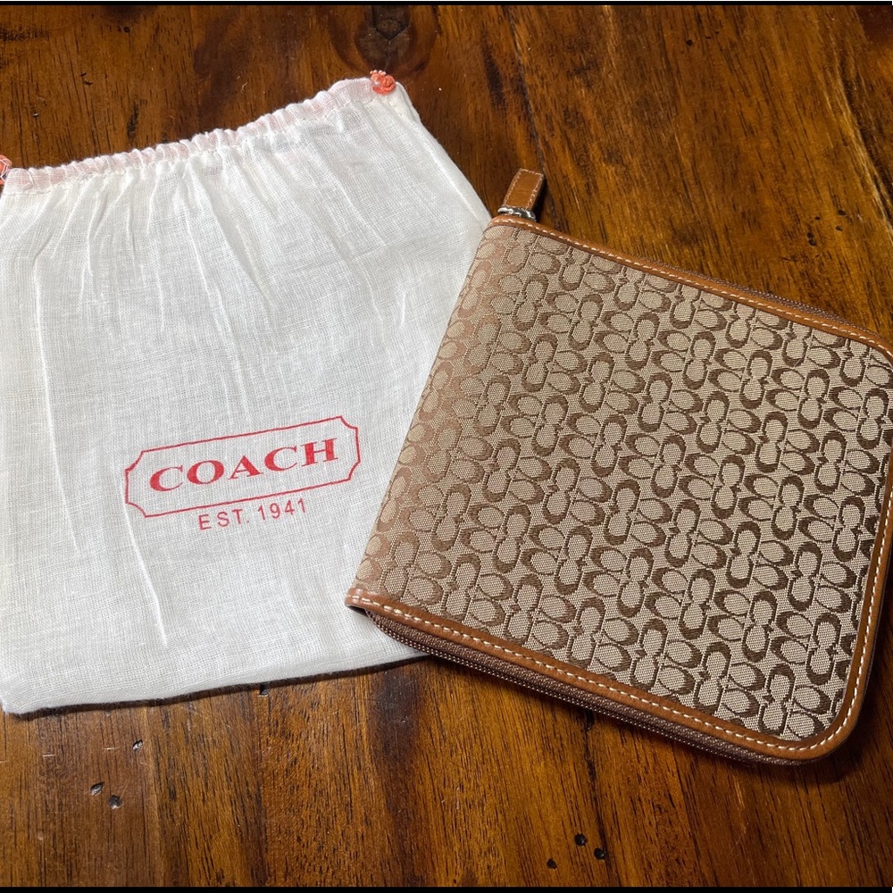 COACH 12-CD/DVD Holder Authentic Brand New Vintage